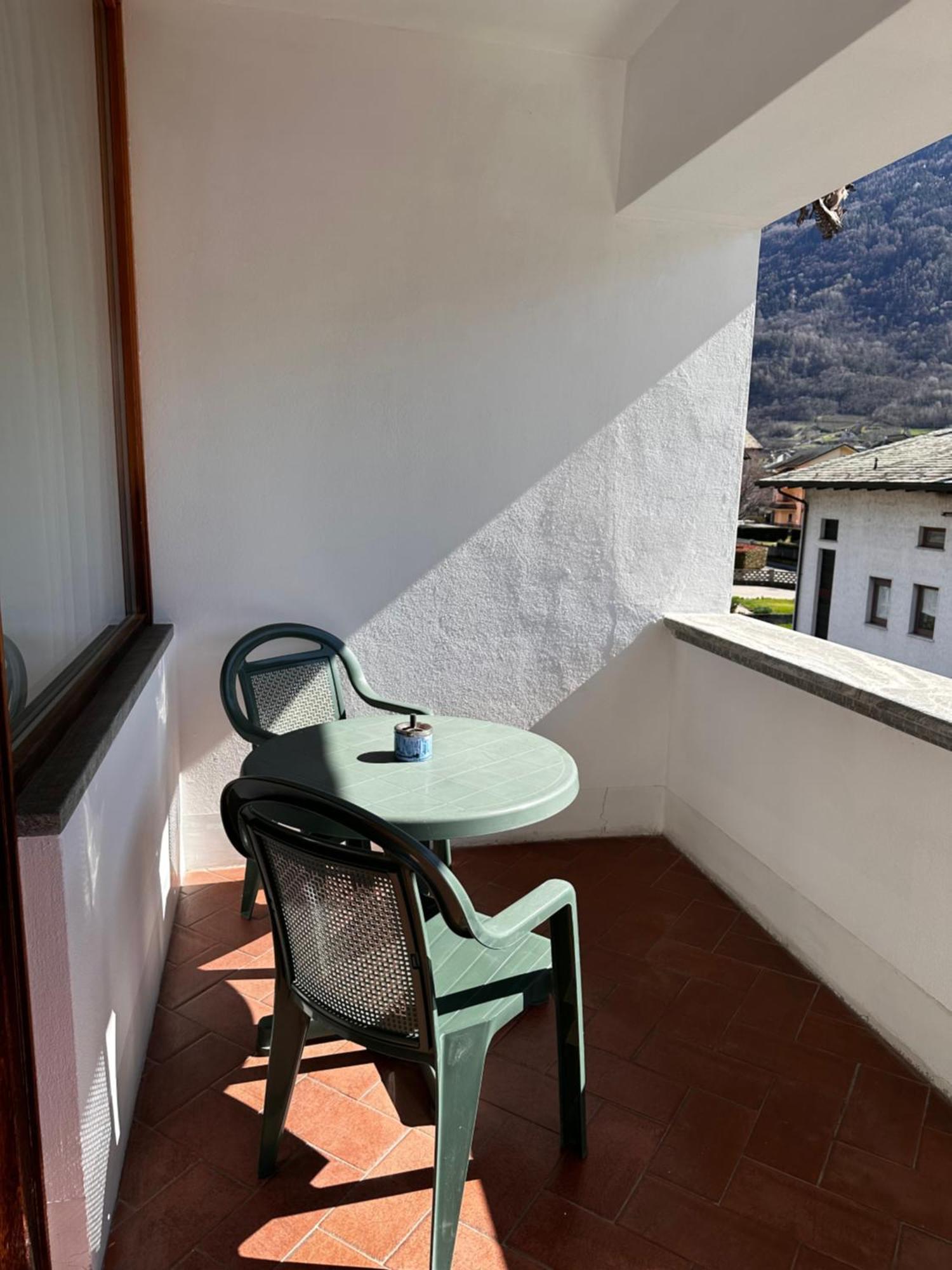 Ampio Appartamento Con Vista “Casa Magro” Tirano Exterior foto